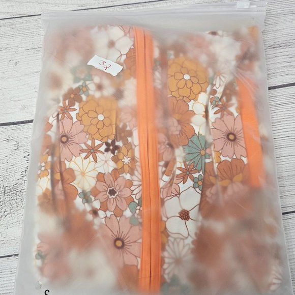 NEW!!!‎ William & Ryan Toddler Girl Bamboo Groovy Floral Zippy Size 2T - Picture 3 of 4